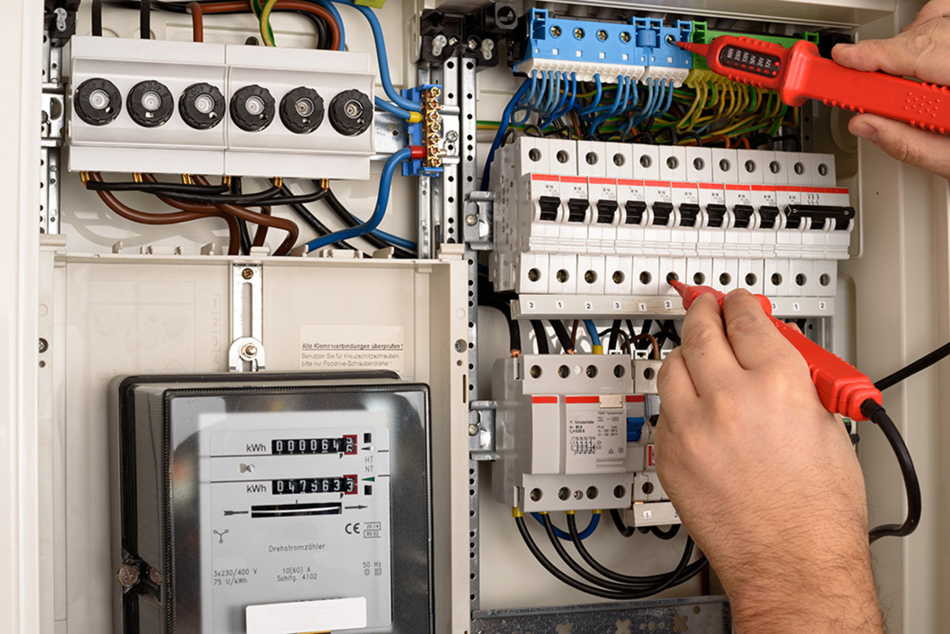 E-Check bei Halil Canan - Elektro Service Canan in Frankfurt am Main