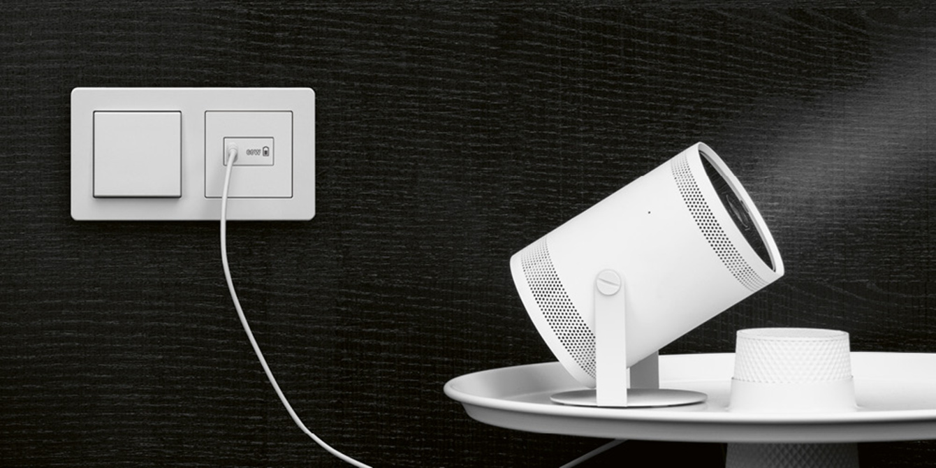 Ladegerät USB PD 60 bei Halil Canan - Elektro Service Canan in Frankfurt am Main